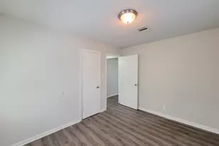 5239 Falvey St, Houston, TX 77017 - Photo 11