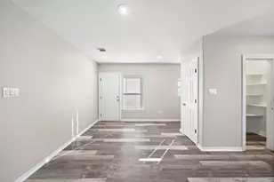 9118 Sandra St, Houston, TX 77016 - Photo 3