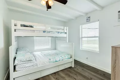 326 Bay Avenue, Surfside Beach, TX 77541 - Photo 5