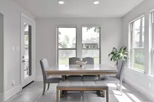 503 Woodsy Pine Ct, Conroe, TX 77304 - Photo 21