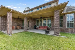 33931 Mill Creek Way, Pinehurst, TX 77362 - Photo 35