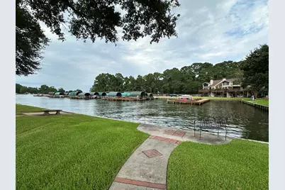 211 Lake Walden Cove, Montgomery, TX 77356 - Photo 23
