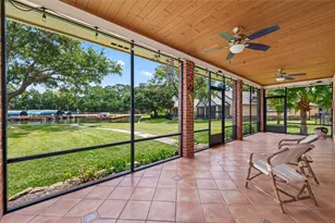 211 Lake Walden Cove, Montgomery, TX 77356 - Photo 25