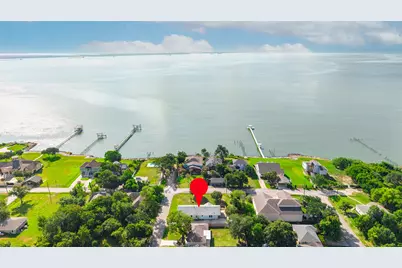 730 S Holmes Street, La Porte, TX 77571 - Photo 3