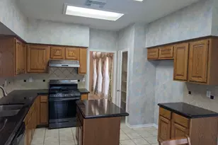 14407 Shannon Ridge Rd, Houston, TX 77062 - Photo 5