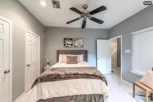 204 Marshall St, Houston, TX 77006 - Photo 3