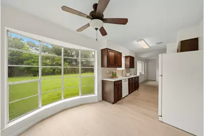 11502 Elmcroft Drive, Houston, TX 77099 - Photo 19