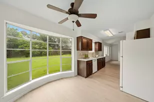 11502 Elmcroft Dr, Houston, TX 77099 - Photo 19