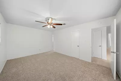 11502 Elmcroft Drive, Houston, TX 77099 - Photo 33