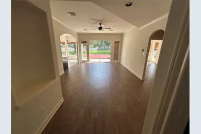 8230 Falling Water Court, Sugar Land, TX 77478 - Photo 35