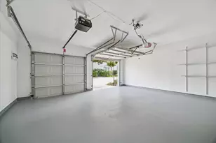 1911 Bering Dr, Houston, TX 77057 - Photo 15