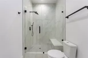 7920 Boy St, Houston, TX 77028 - Photo 11
