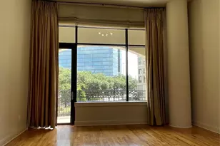 5005 Hidalgo St, Houston, TX 77056 - Photo 5