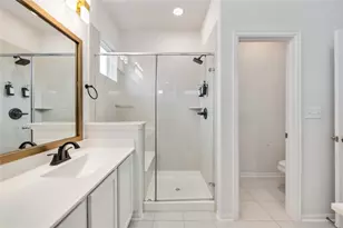 13010 Oleander Bay Ln, Texas City, TX 77568 - Photo 9