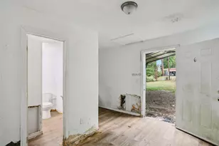 242 Bishop, Livingston, TX 77351 - Photo 27