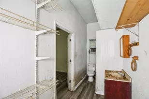 242 Bishop, Livingston, TX 77351 - Photo 33