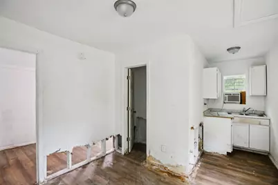 242 Bishop, Livingston, TX 77351 - Photo 11