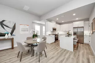 5808 Francis Oak Pl Pl, Houston, TX 77091 - Photo 9