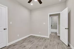 11101 Park Dr, Willis, TX 77378 - Photo 7