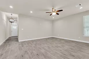 11101 Park Dr, Willis, TX 77378 - Photo 13