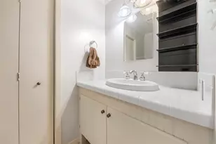 5519 Cheshire Ln, Houston, TX 77092 - Photo 13