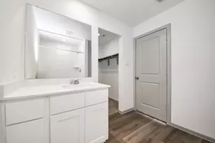 1018 Bluegill Ln, Alvin, TX 77511 - Photo 15