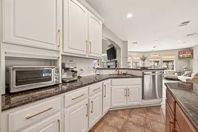 9619 Silver Birch Court, Missouri City, TX 77459 - Photo 17