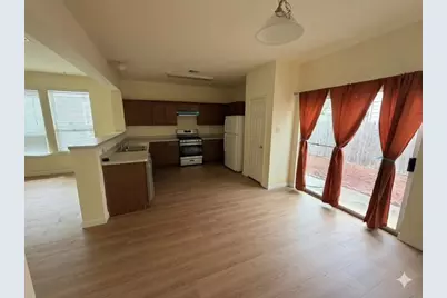 8006 Singing Sonnet Lane, Houston, TX 77072 - Photo 7