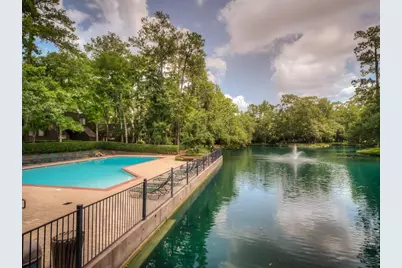 246 Litchfield Lane, Houston, TX 77024 - Photo 19