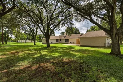 8485 Moravian Drive, Sealy, TX 77474 - Photo 41