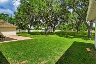8485 Moravian Dr, Sealy, TX 77474 - Photo 39