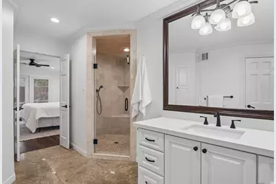 8321 Burkhart Court, Houston, TX 77055 - Photo 23