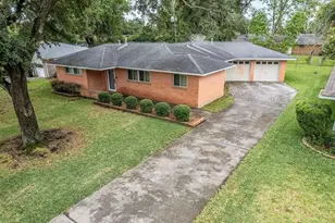 1902 Gillette St, Baytown, TX 77520 - Photo 1