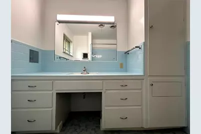 1902 Gillette Street, Baytown, TX 77520 - Photo 21