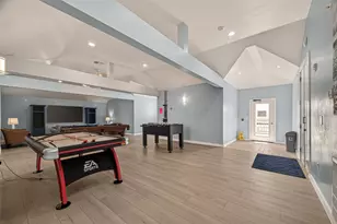 4211 Pointe W Dr, Galveston, TX 77554 - Photo 39