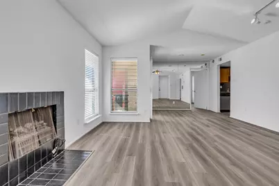 2025 Augusta Drive #304, Houston, TX 77057 - Photo 7