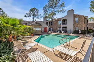 2025 Augusta Dr, Houston, TX 77057 - Photo 27