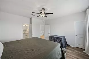148 Austin Rd, Angleton, TX 77515 - Photo 13