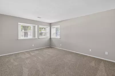 2027 Ottawa Lane, Houston, TX 77043 - Photo 13