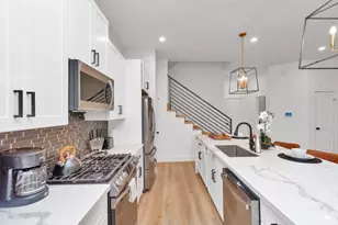 5308 Denmark St, Houston, TX 77028 - Photo 15