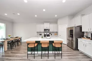 14136 Lake Lodge Dr, Conroe, TX 77384 - Photo 17