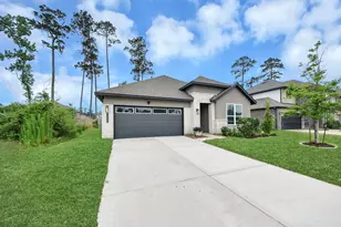 14136 Lake Lodge Dr, Conroe, TX 77384 - Photo 3