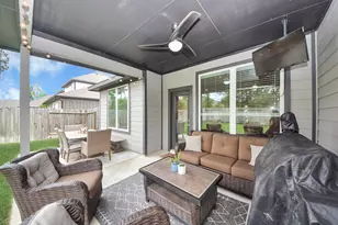 14136 Lake Lodge Dr, Conroe, TX 77384 - Photo 29
