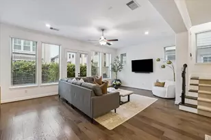 3614 Golf Dr, Houston, TX 77018 - Photo 7
