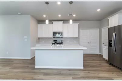 18537 Meadow Point Lane, Conroe, TX 77316 - Photo 7