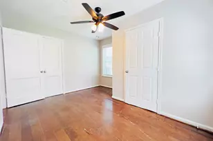 1013 17th Ave N, Texas City, TX 77590 - Photo 17