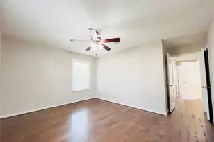 1013 17th Ave N, Texas City, TX 77590 - Photo 23