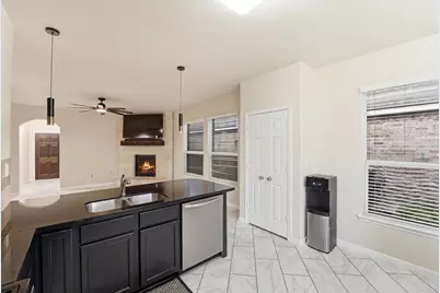 4743 Bay Vista Drive, Baytown, TX 77523 - Photo 11