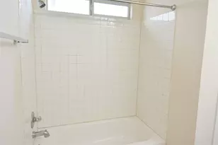 13018 Hill Canyon Ln, Houston, TX 77072 - Photo 19