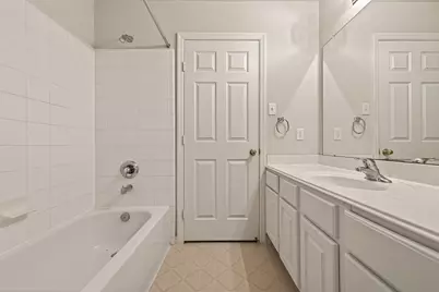 13915 Maleewan Lane, Sugar Land, TX 77498 - Photo 29